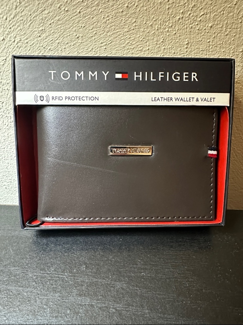 Tommy Hilfiger Dark Brown Leather Bifold Wallet with Flag Tab